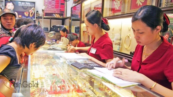 Giá vàng hôm nay 11.03: Giảm tới 500.000đ/lượng