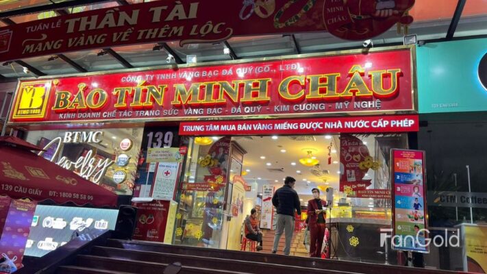 Giá vàng SJC và Bảo Tín Minh Châu tăng giảm ngược chiều nhau