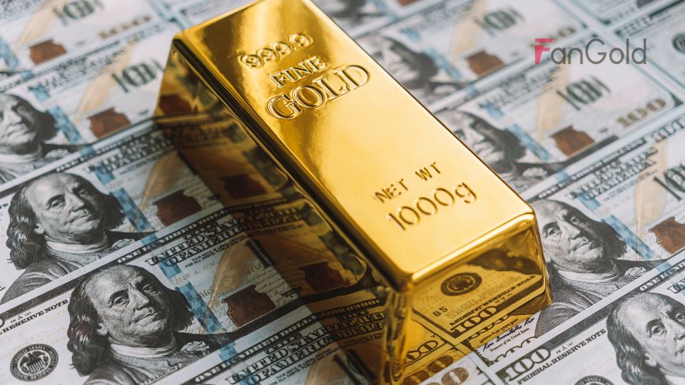 Giới chuyên gia nhận định xu hướng mua vào của các ngân hàng TW