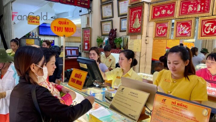 Cập nhật giá vàng ngày 12/4/2025: Trong nước vọt lên 106,5 triệu, thế giới chạm gần 3.250 USD/ounce