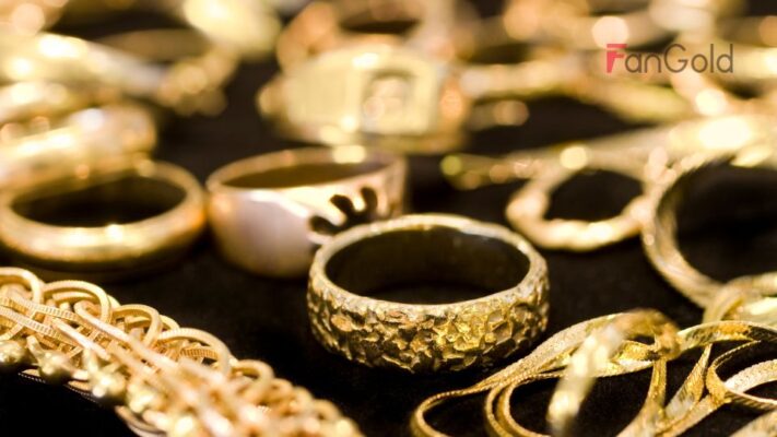 Giá vàng bất ngờ tăng mạnh vào tối 10/4: Sát mốc kỷ lục