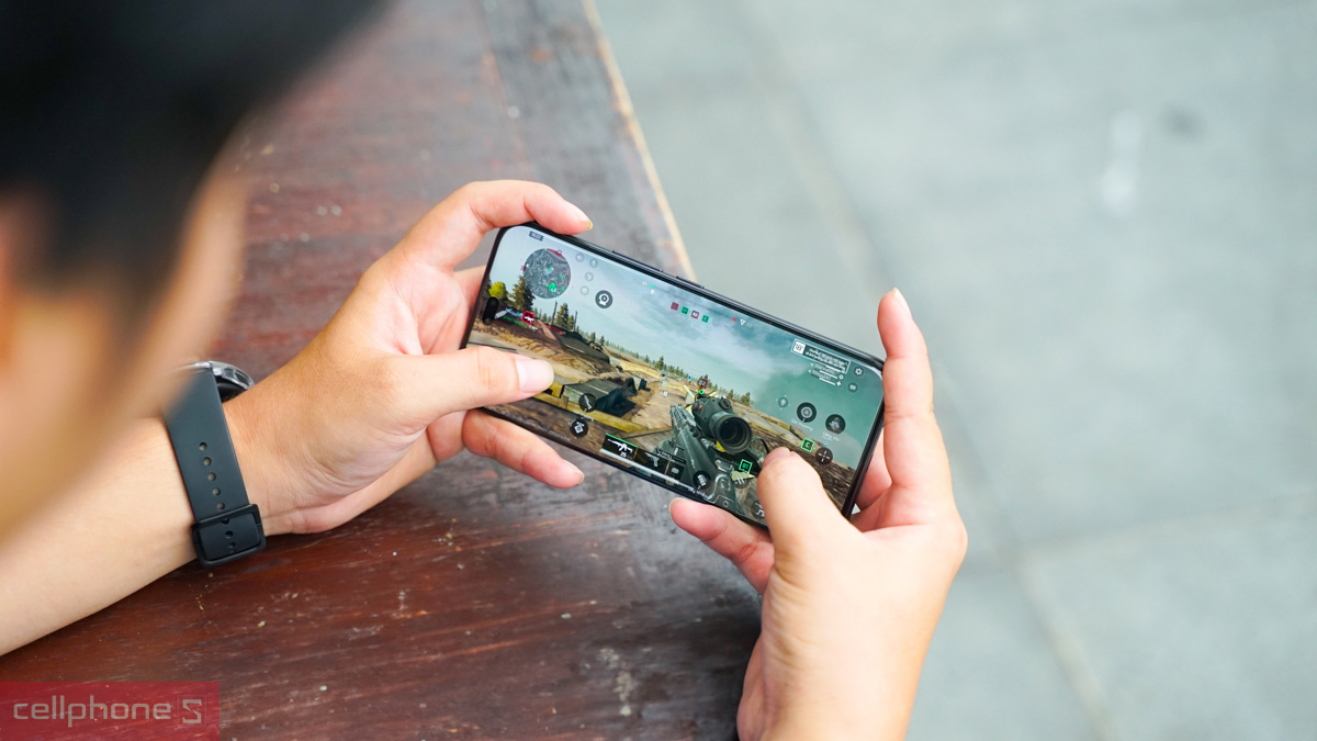 GPU Adreno 750 tích hợp trên HONOR 400 Pro mang đến khả năng xử lý đồ họa đỉnh cao cho game thủ