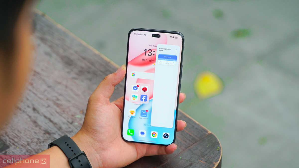 Tại thị trường Việt Nam, điện thoại HONOR 400 Pro 5G có giá 18.660.000đ