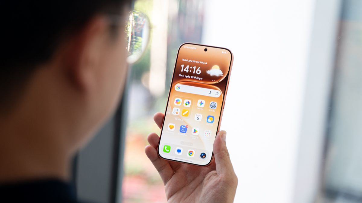Thiết kế viền màn hình siêu mỏng giúp HONOR 600 mở rộng không gian hiển thị tối đa, mang lại trải nghiệm xem nhìn rất thoáng mắt