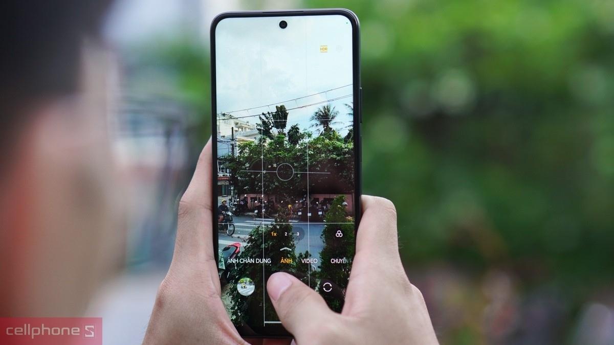 Hình ảnh ghi lại với độ chi tiết cao, màu sắc tự nhiên