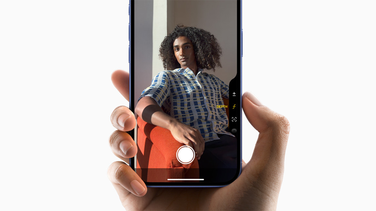Nút tác vụ mới cùng camera control cải tiến