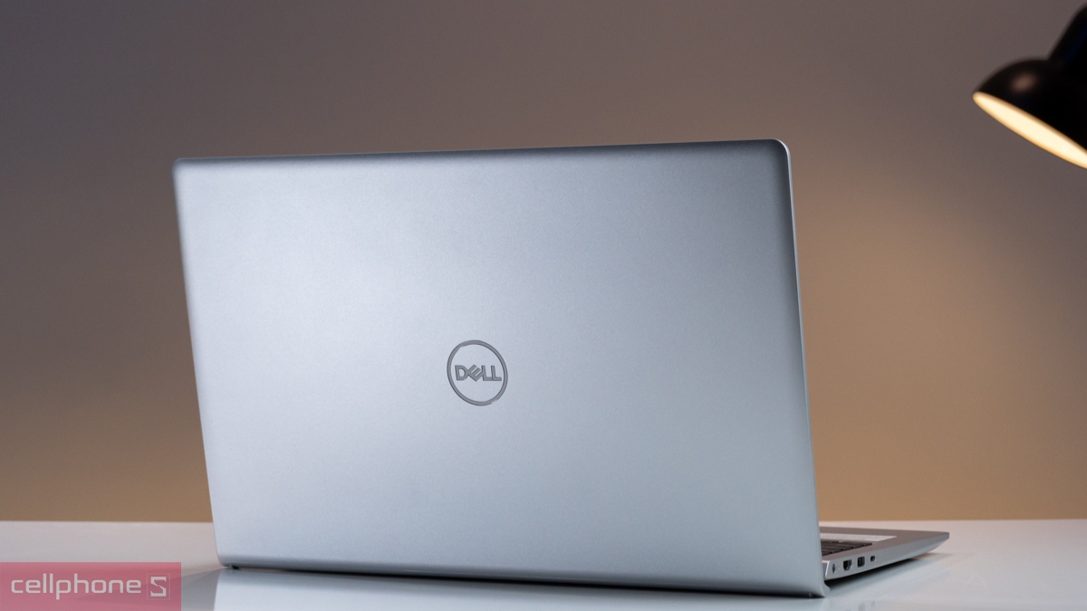 Thiết kế laptop Dell 15 DC15255 DC5R5802W1
