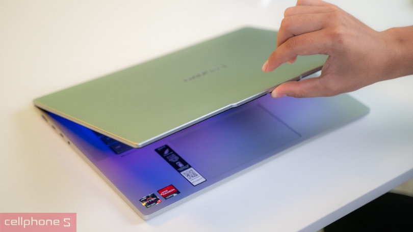 Thiết kế laptop Lenovo Ideapad Slim 5 15ARP10 83J3002SVN