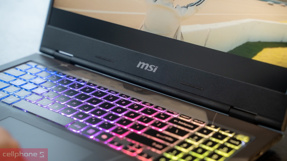 Cấu hình laptop MSI Cyborg 15 B2RWEKG-402VN