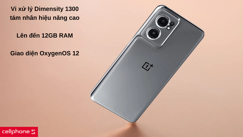 Vi xử lý tám nhân cùng 12 GB RAM cho hiệu năng siêu mượt