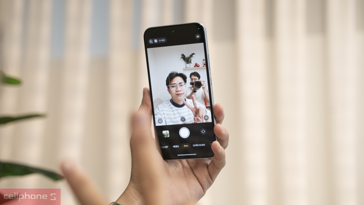 OPPO A7 Pro 5G sở hữu camera selfie 50MP góc siêu rộng 100°