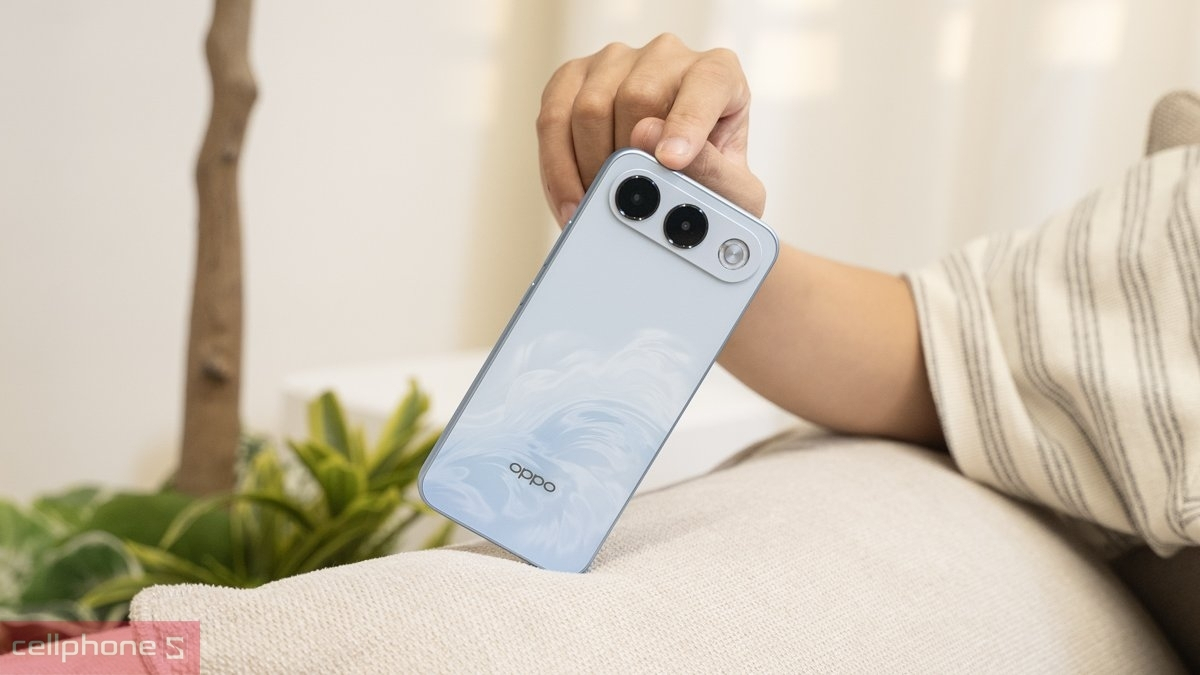 OPPO A7 Pro 5G có mức giá tham khảo phù hợp nhiều người dùng