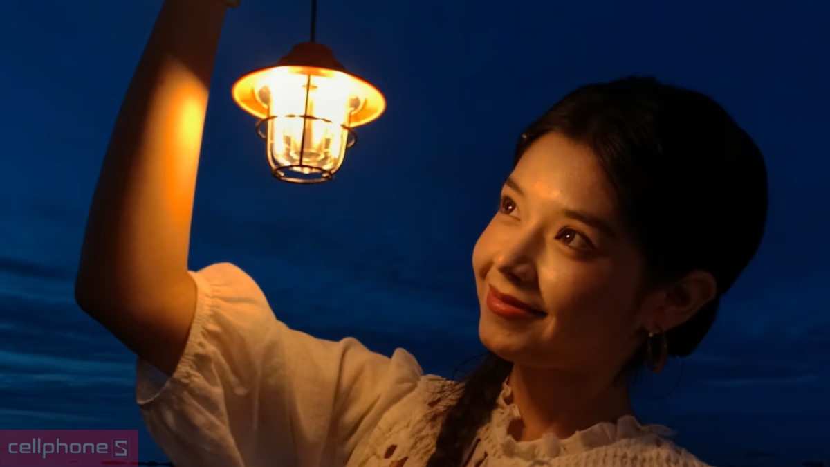 OPPO A7 Pro 5G tích hợp AI Night Mode cho khả năng chụp đêm