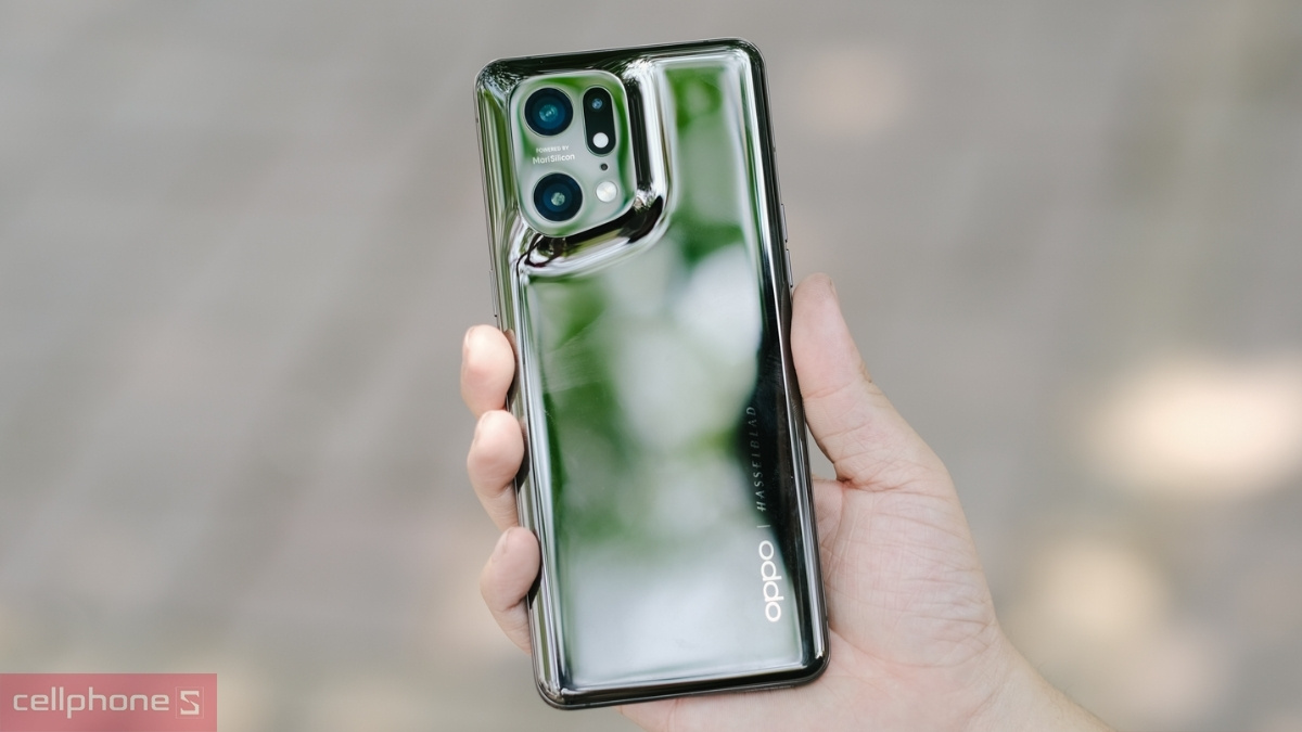 OPPO Find X5 Pro nổi bật với mặt lưng gốm cao cấp sang trọng