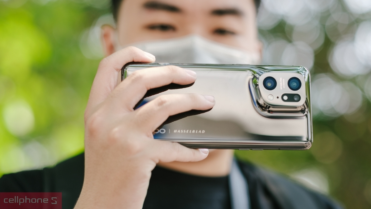 OPPO Find X5 Pro trang bị cụm camera kép 50MP cảm biến Sony