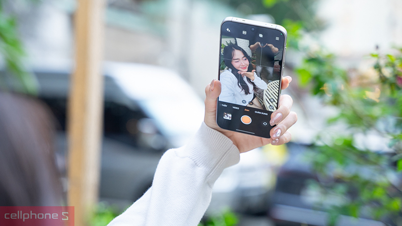 Ảnh chân dung selfie chụp bằng camera trước 32MP của OPPO Find X8