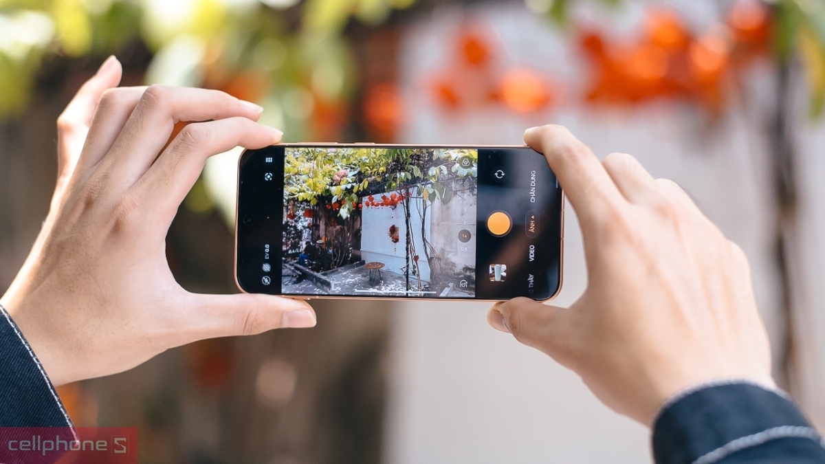 OPPO Find X9s hỗ trợ siêu zoom 120x tiếp cận chủ thể xa