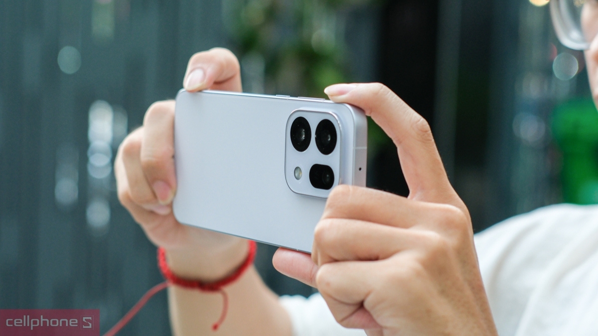 OPPO Find X9s trang bị camera tele tiềm vọng 50MP zoom quang 3x