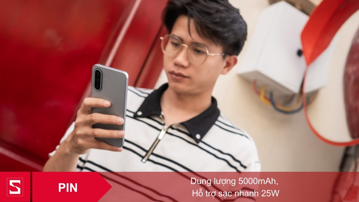 Dung lượng pin lớn 5000mAh, sử dụng bền bỉ