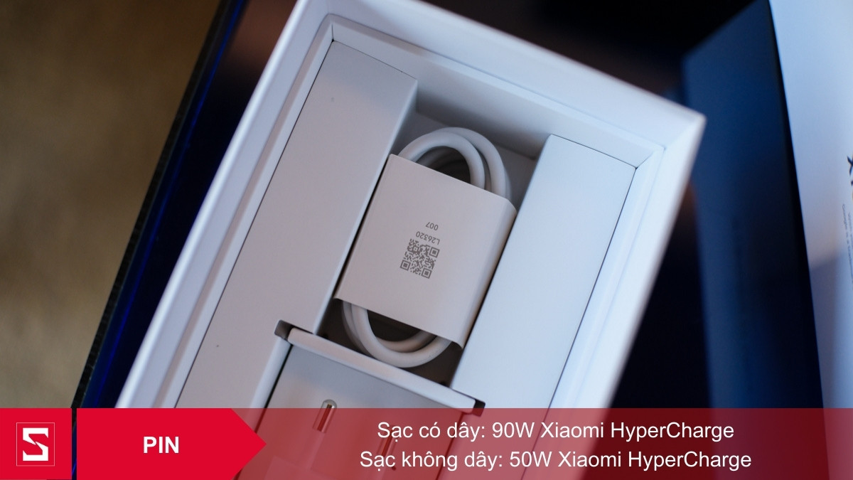 Sạc có dây 90W, không dây 50W
