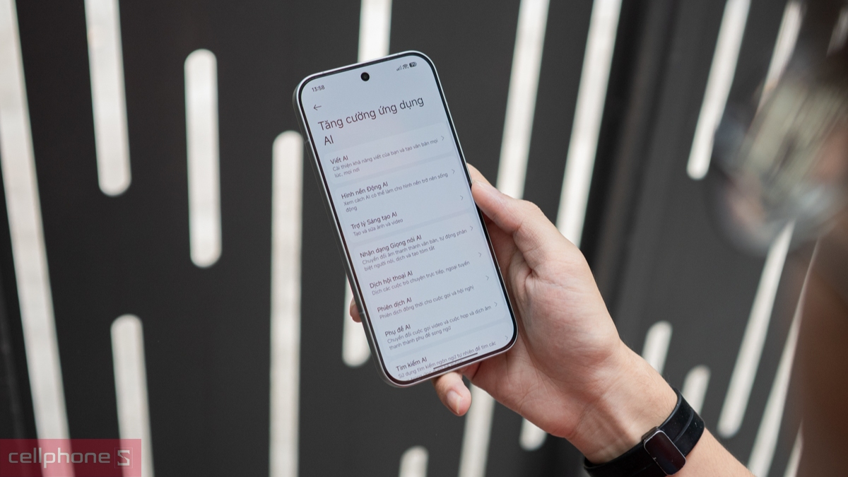 POCO F8 Pro 5G tích hợp hệ thống Xiaomi HyperAI