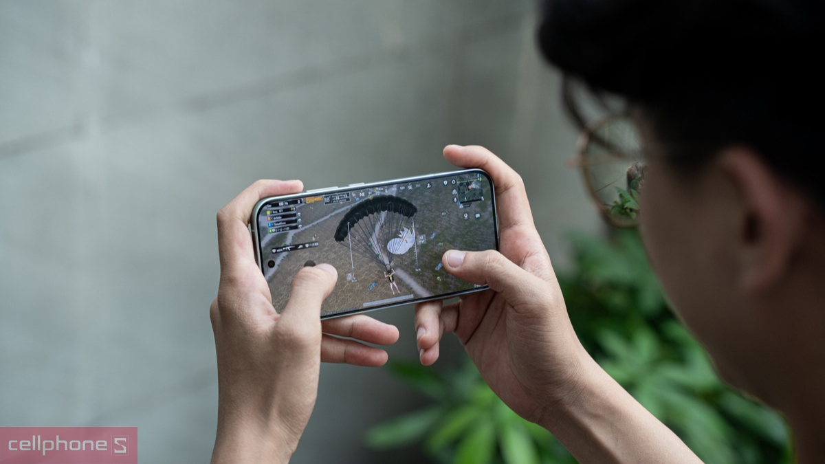 POCO F8 Pro 5G mang vi xử lý Snapdragon 8 Elite