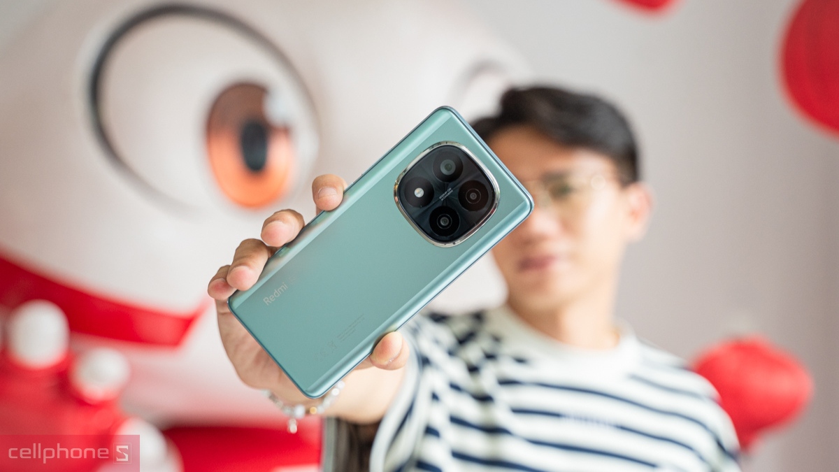 Giá thành ưu đãi của điện thoại Xiaomi Redmi Note 14 Pro Plus