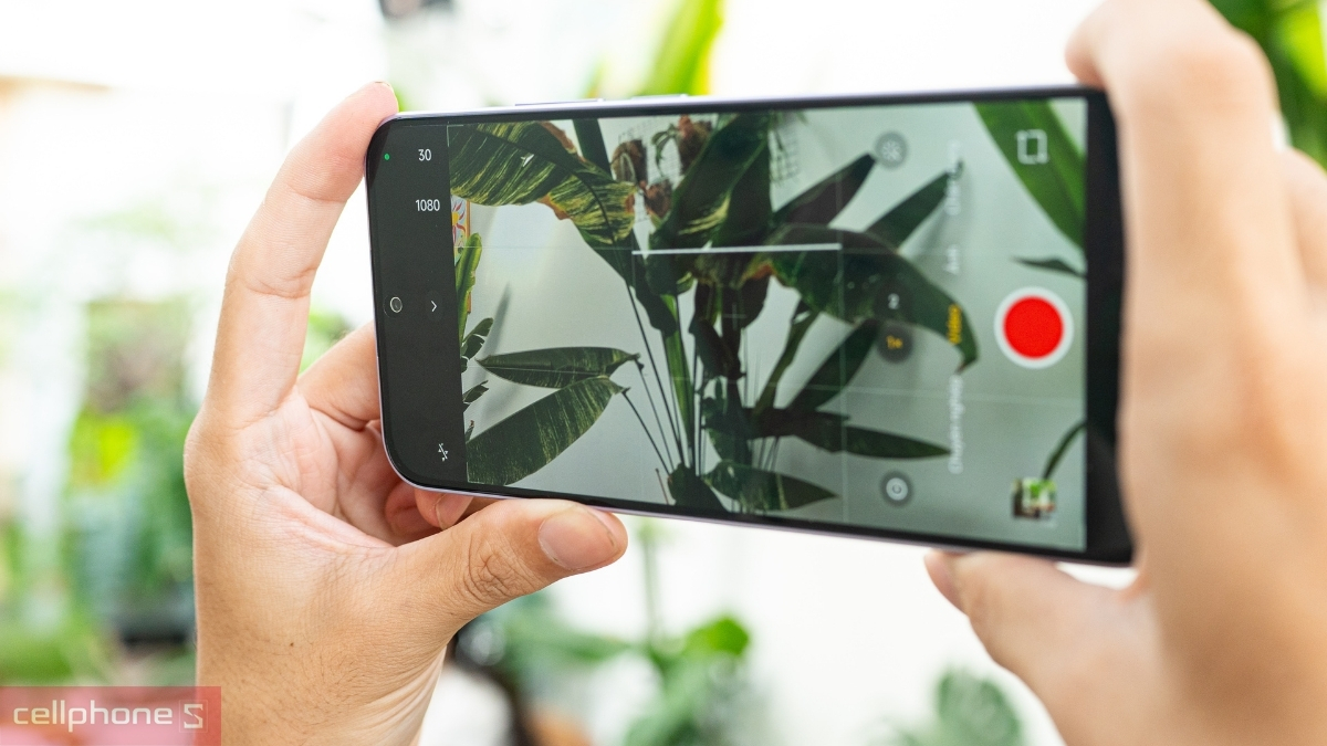 So sánh điện thoại Xiaomi Redmi Note 17 5G 6GB 128GB với Xiaomi Redmi Note 15 6GB 128GB